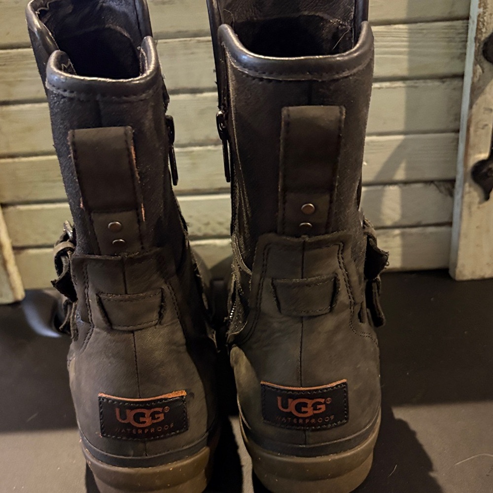 UGG Black Leather Women's Boots - Picture 3 of 4